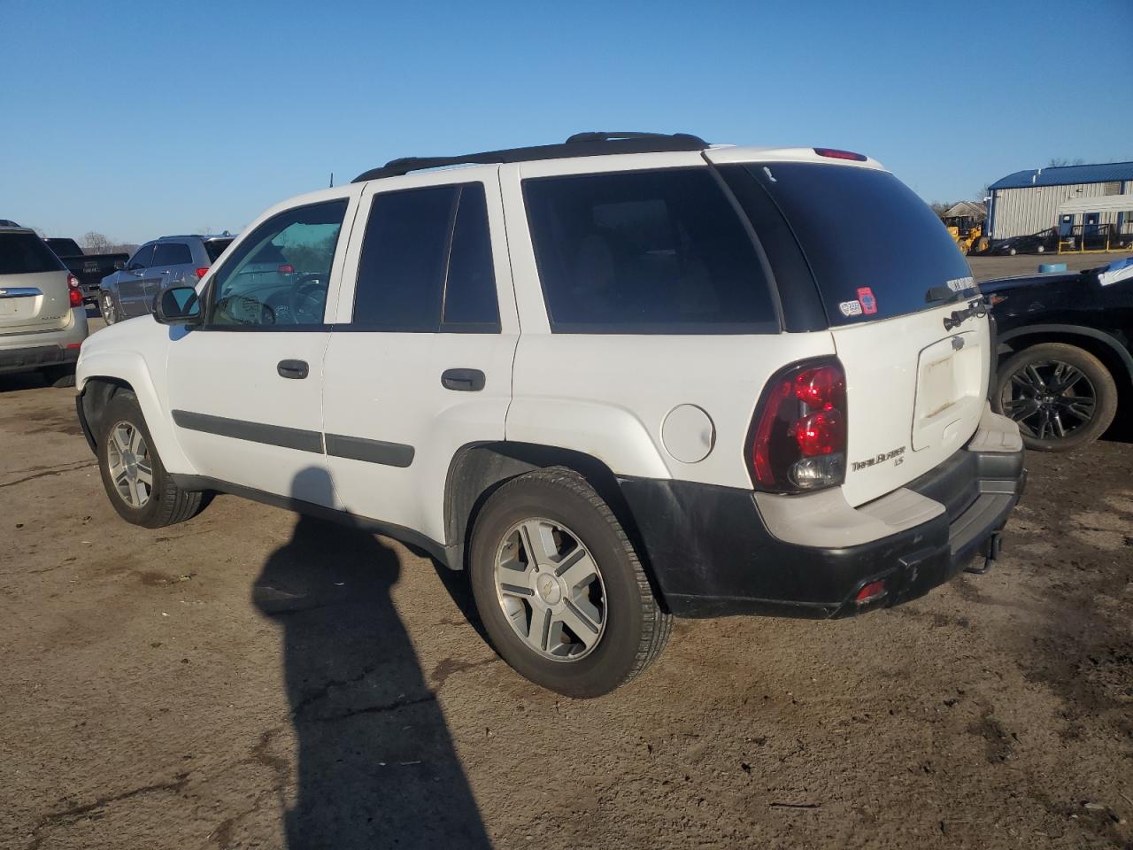 2005 Chevrolet TrailBlazer - Image 2