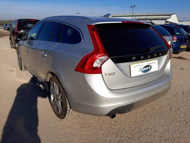 2013 VOLVO V60 SE LUX