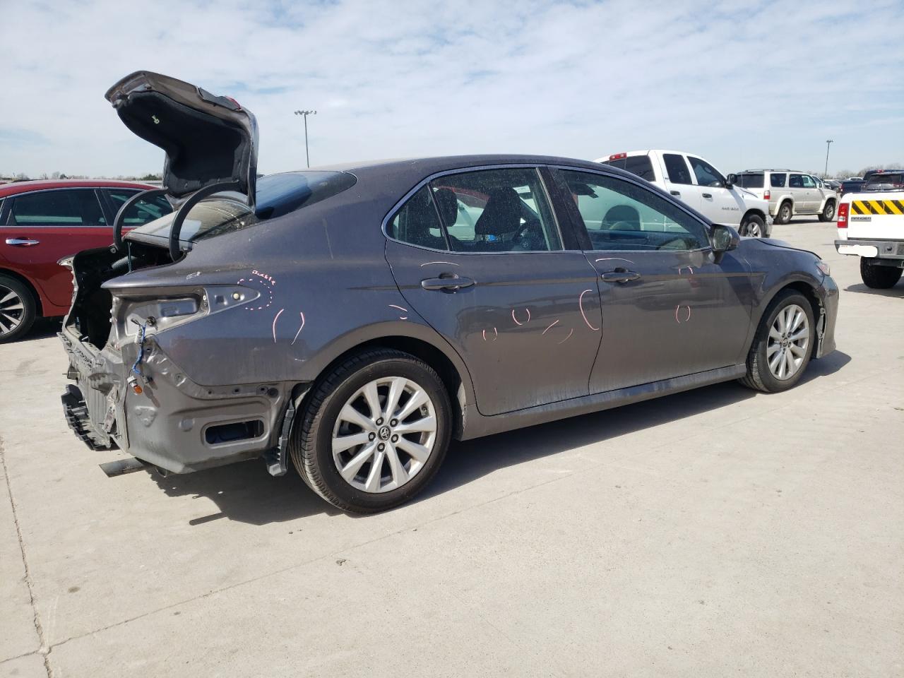 2018 Toyota Camry - Image 3