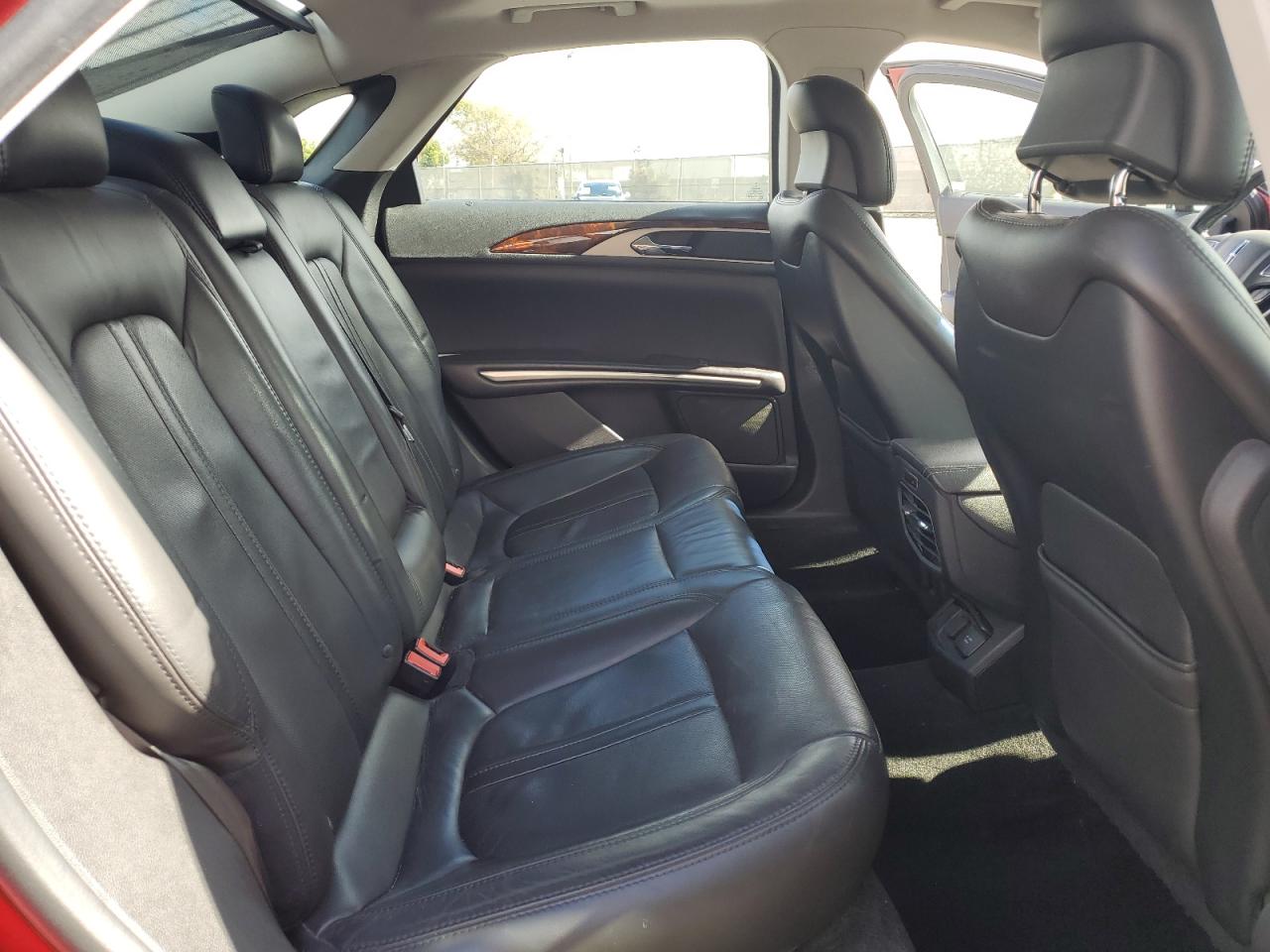 2013 Lincoln MKZ - Image 10