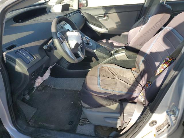  TOYOTA PRIUS 2015 Серебристый