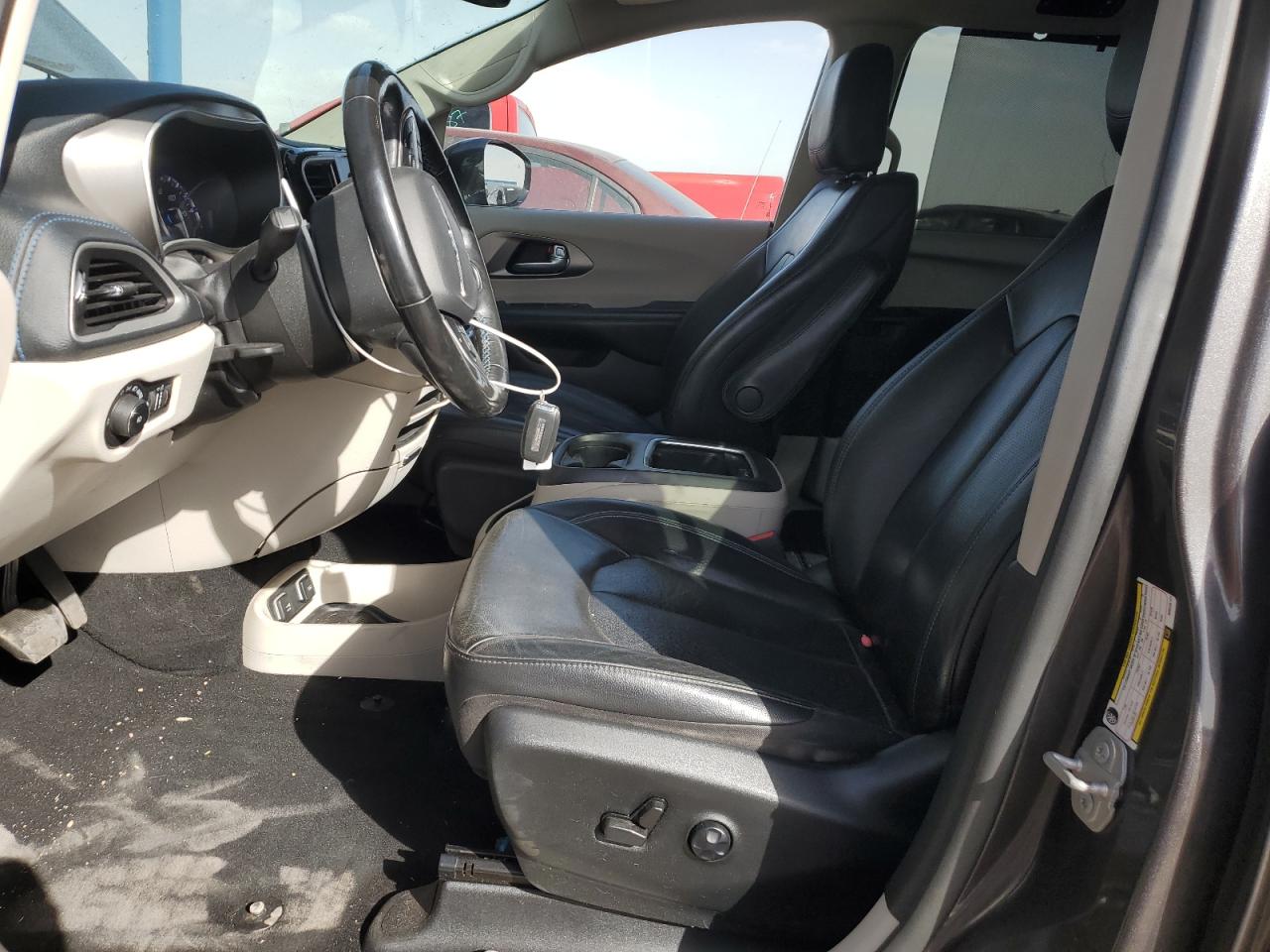 2021 Chrysler Pacifica - Image 7
