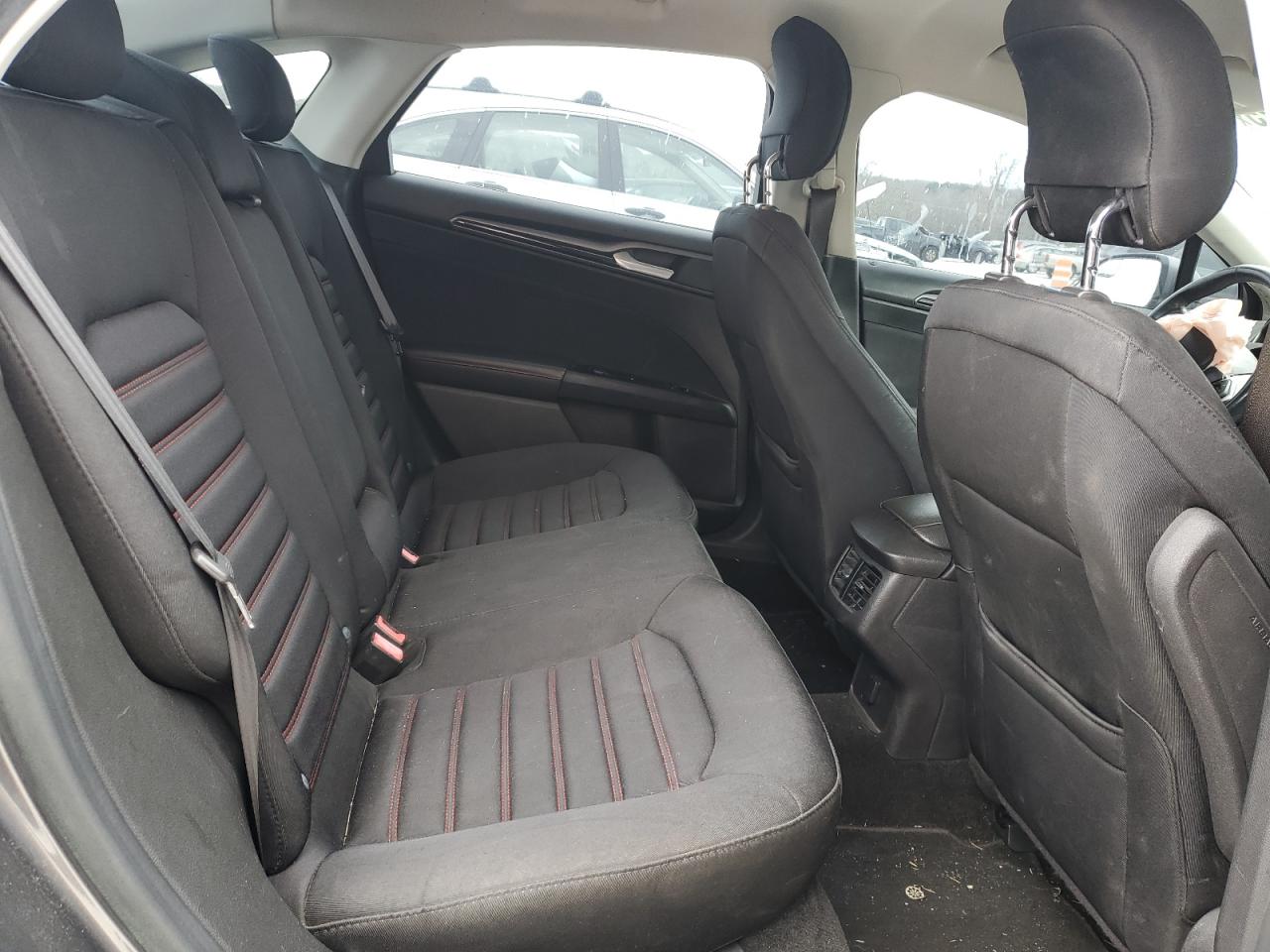 2013 Ford Fusion - Image 10
