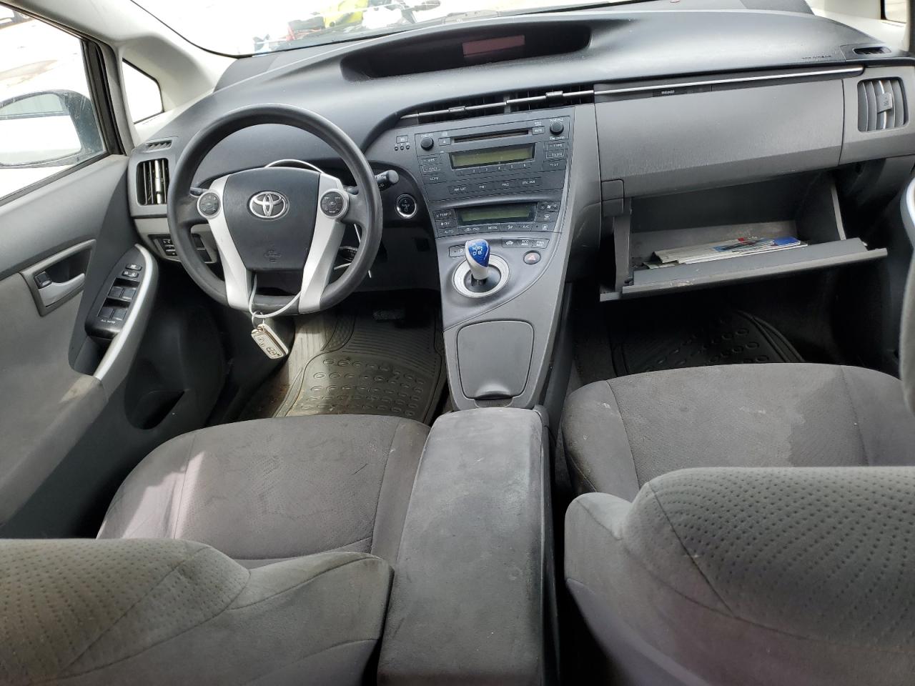 2010 Toyota Prius - Image 8