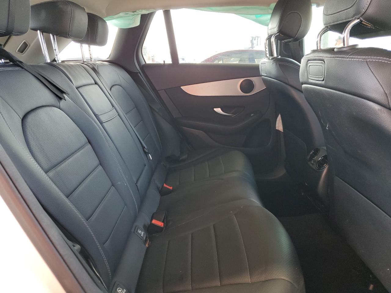 2019 Mercedes-Benz GLC - Image 11
