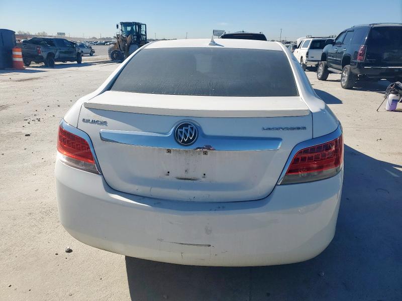  BUICK LACROSSE 2013 Белый