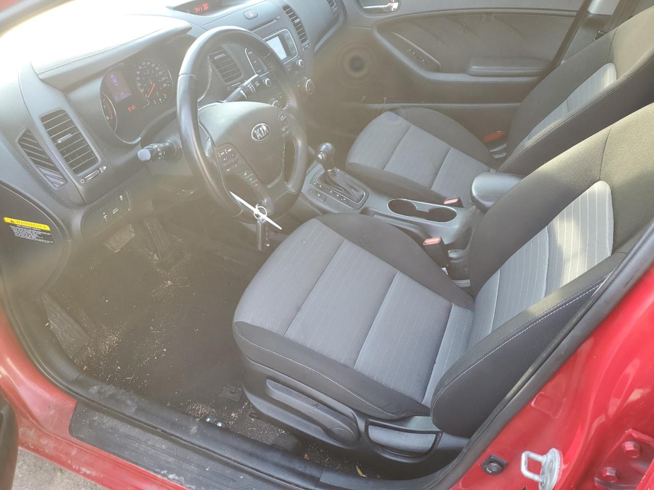 2015 Kia Forte - Image 9