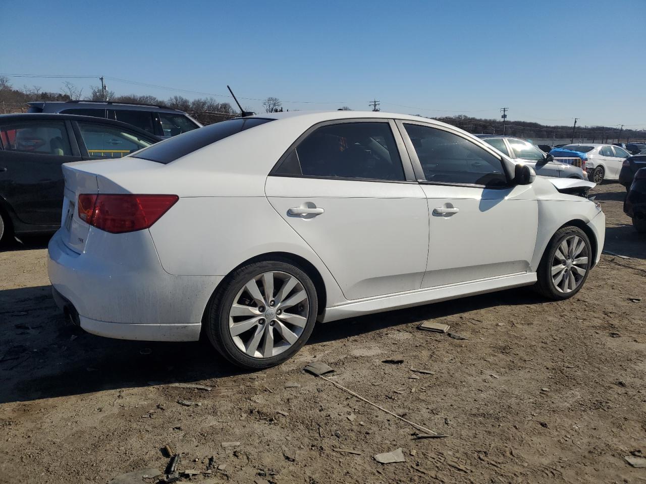 2013 Kia Forte - Image 3