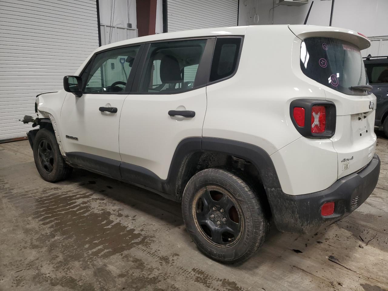 2019 Jeep Renegade - Image 2