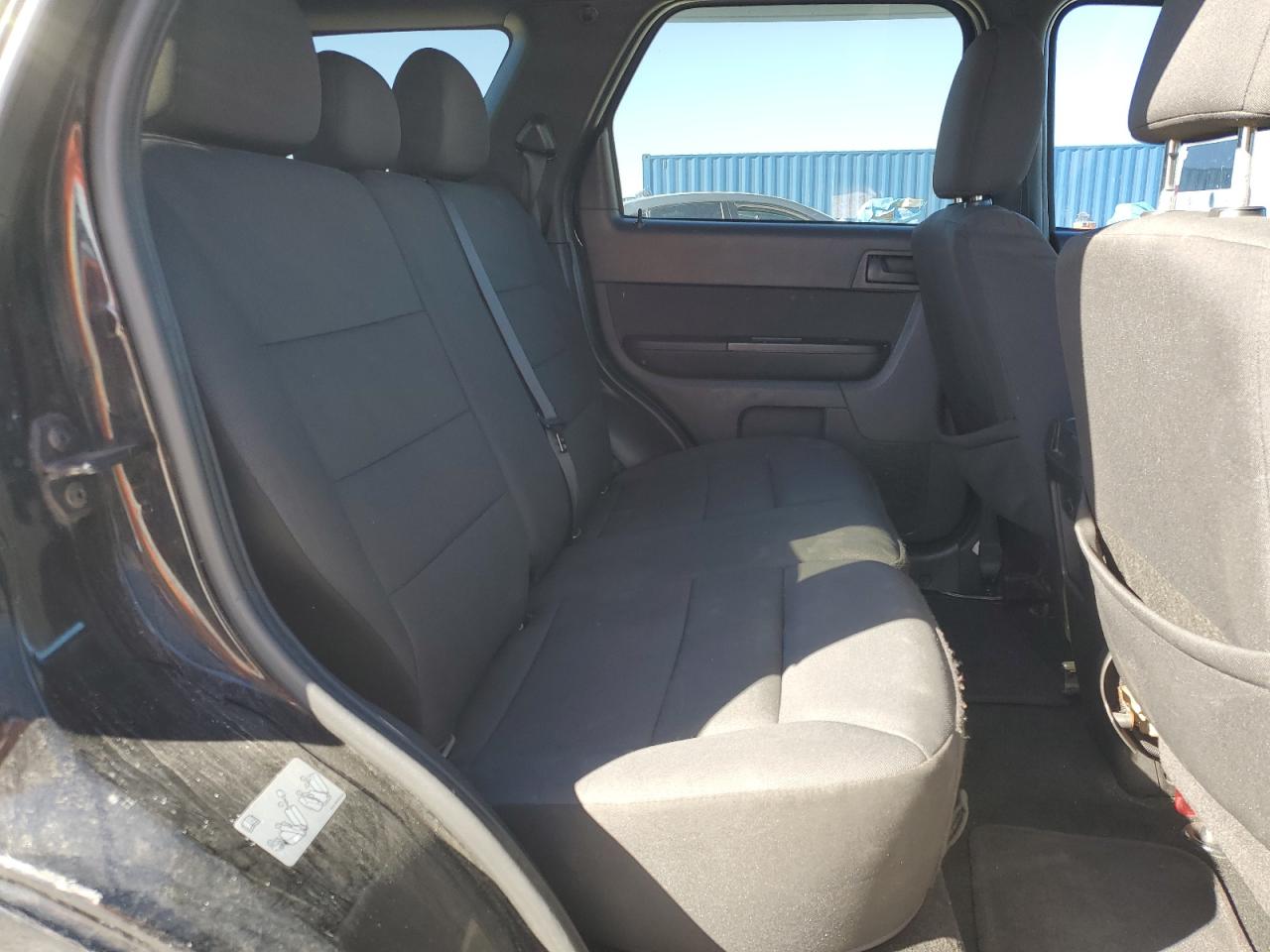 2010 Ford Escape - Image 10