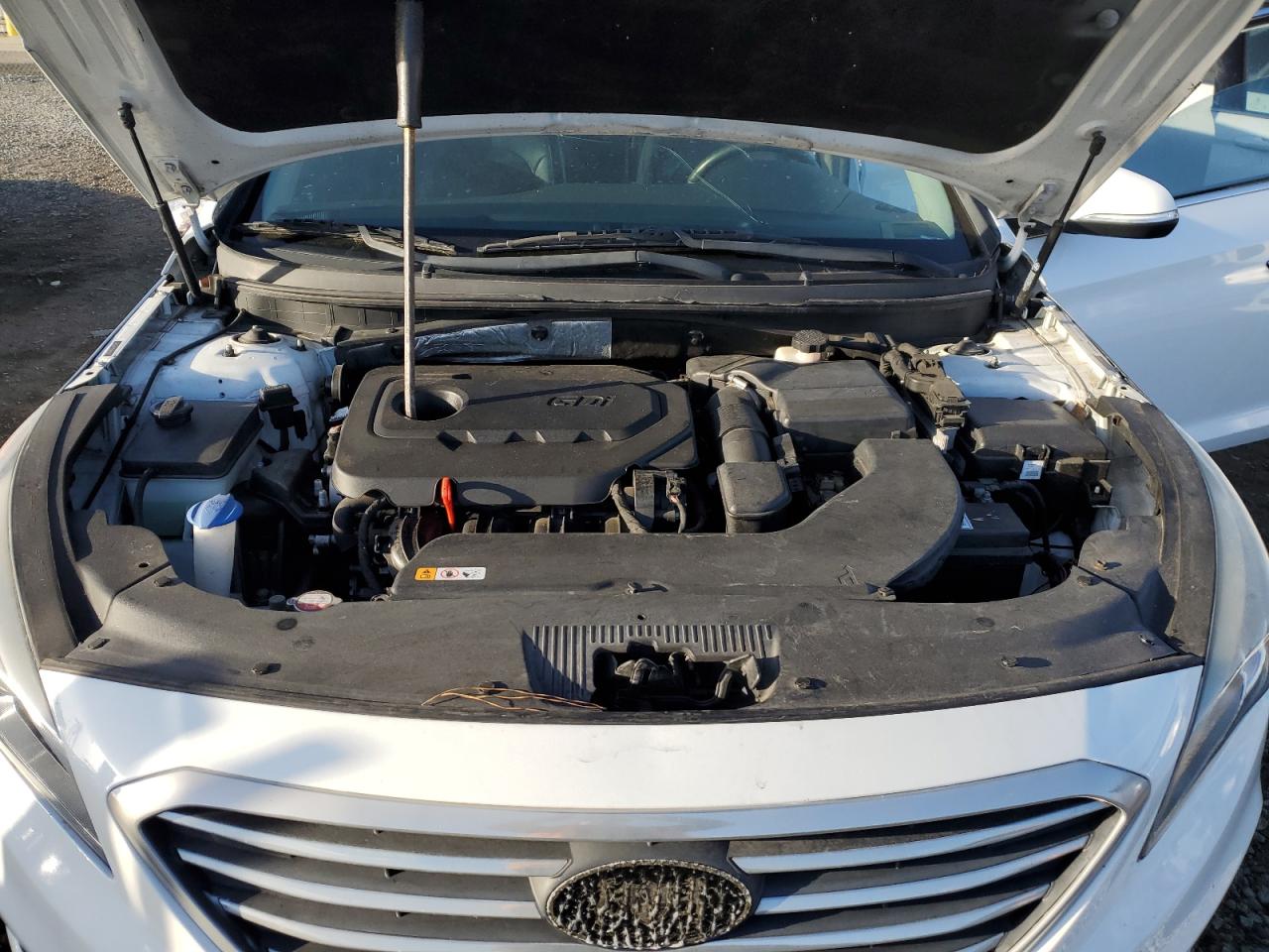 2015 Hyundai Sonata - Image 11