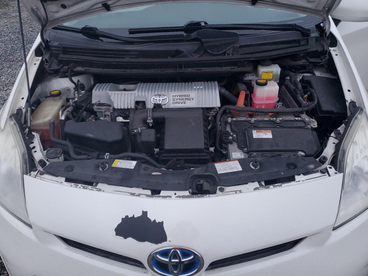 2013 Toyota Prius - Image 13