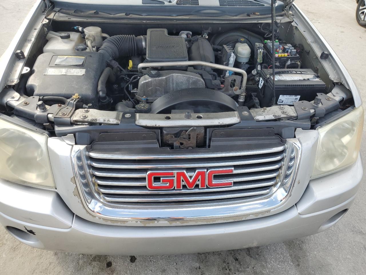 2006 GMC Envoy - Image 12