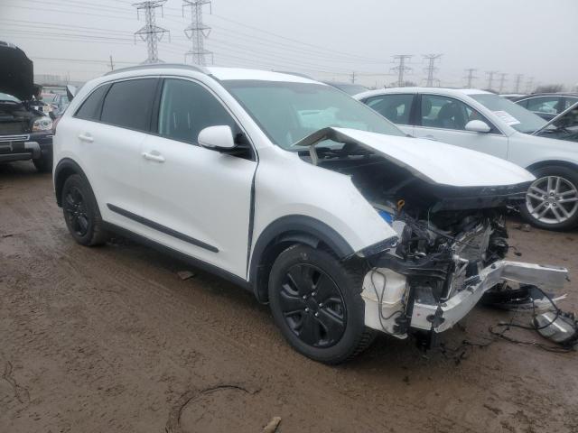 KIA NIRO 2017 Белый