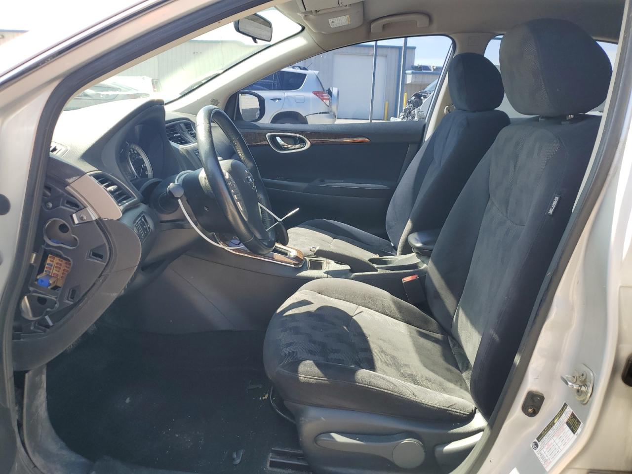 2013 Nissan Sentra - Image 7