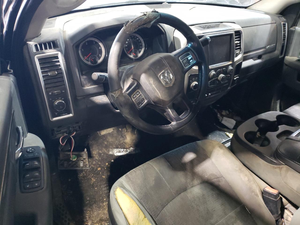 2018 RAM 3500 - Image 8