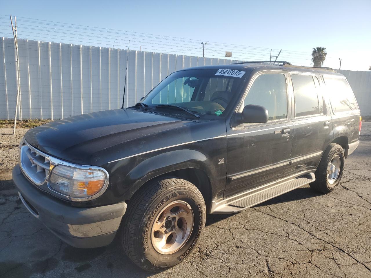 1996 Ford Explorer - Image 1