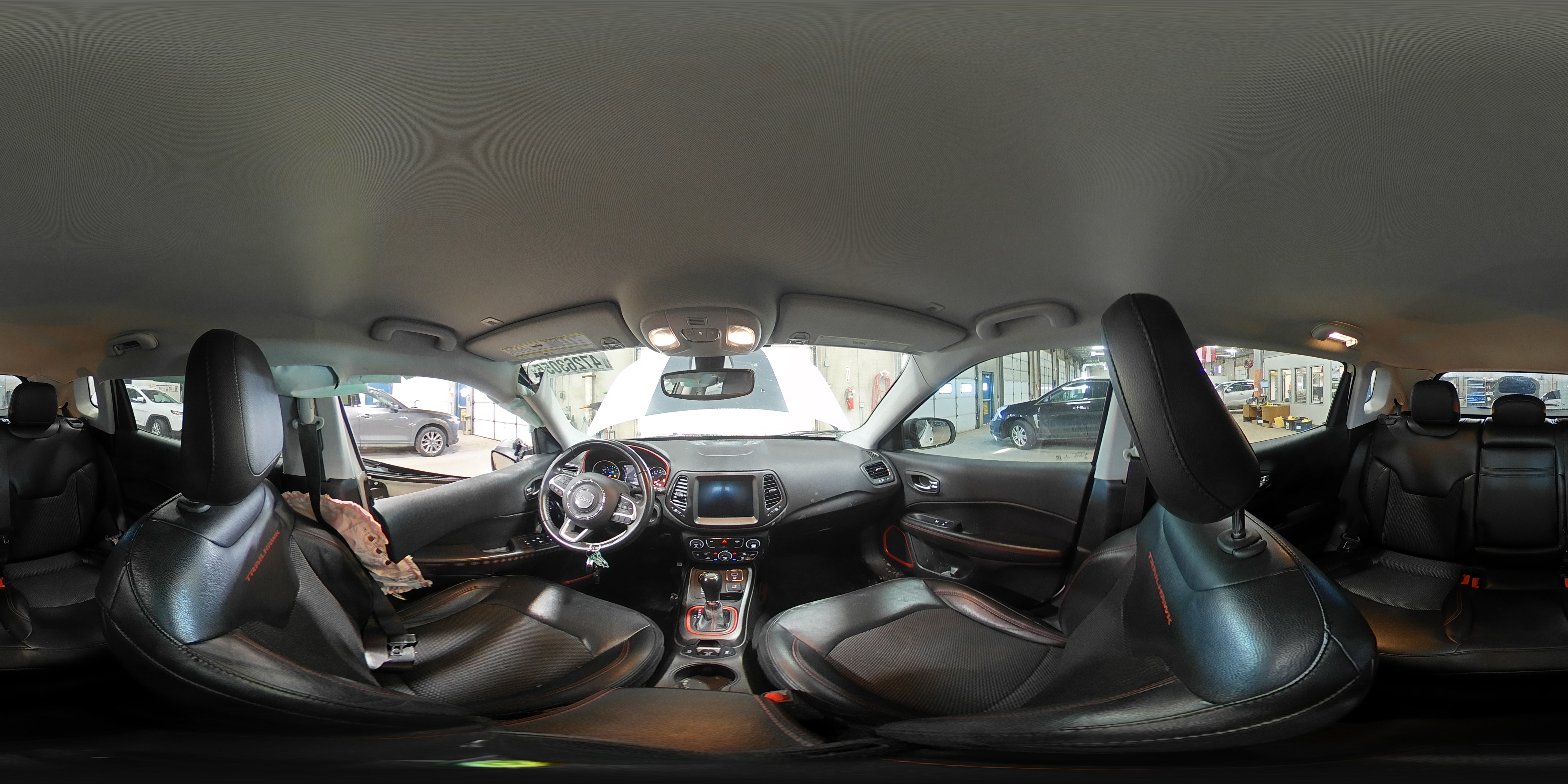 2019 Jeep Compass - Image 13