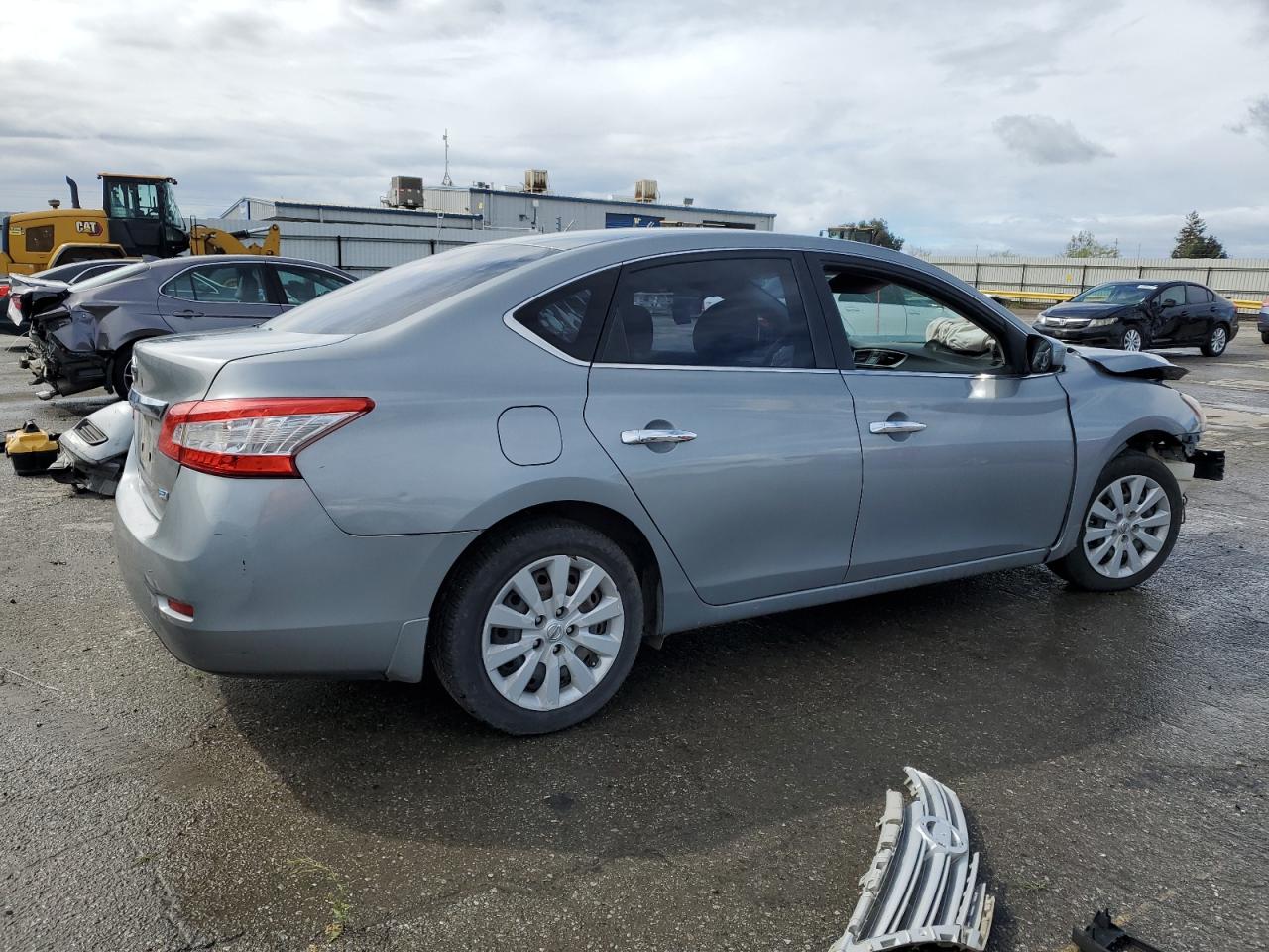 2013 Nissan Sentra - Image 3