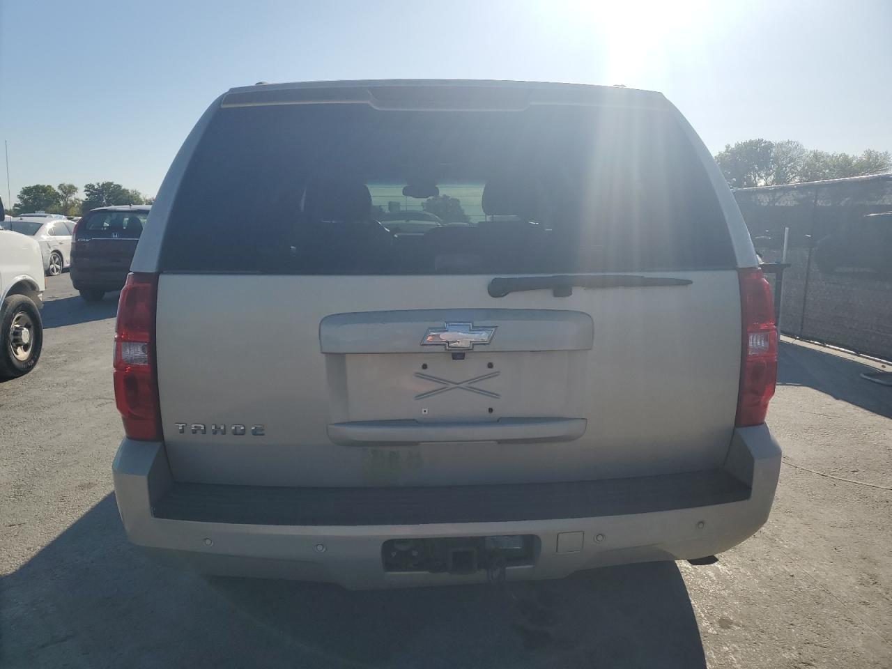 2007 Chevrolet Tahoe - Image 6