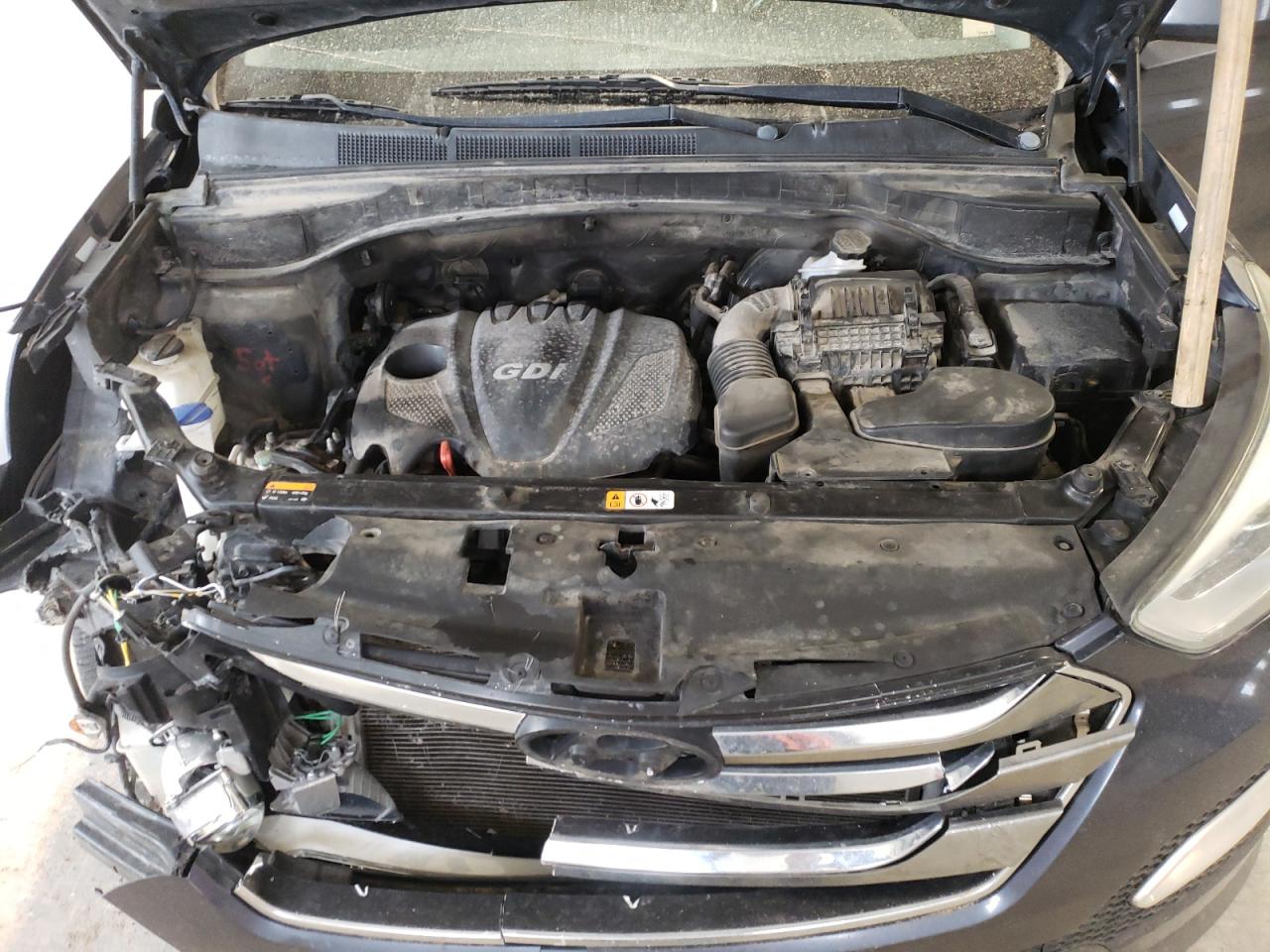 2013 Hyundai Santa Fe - Image 13