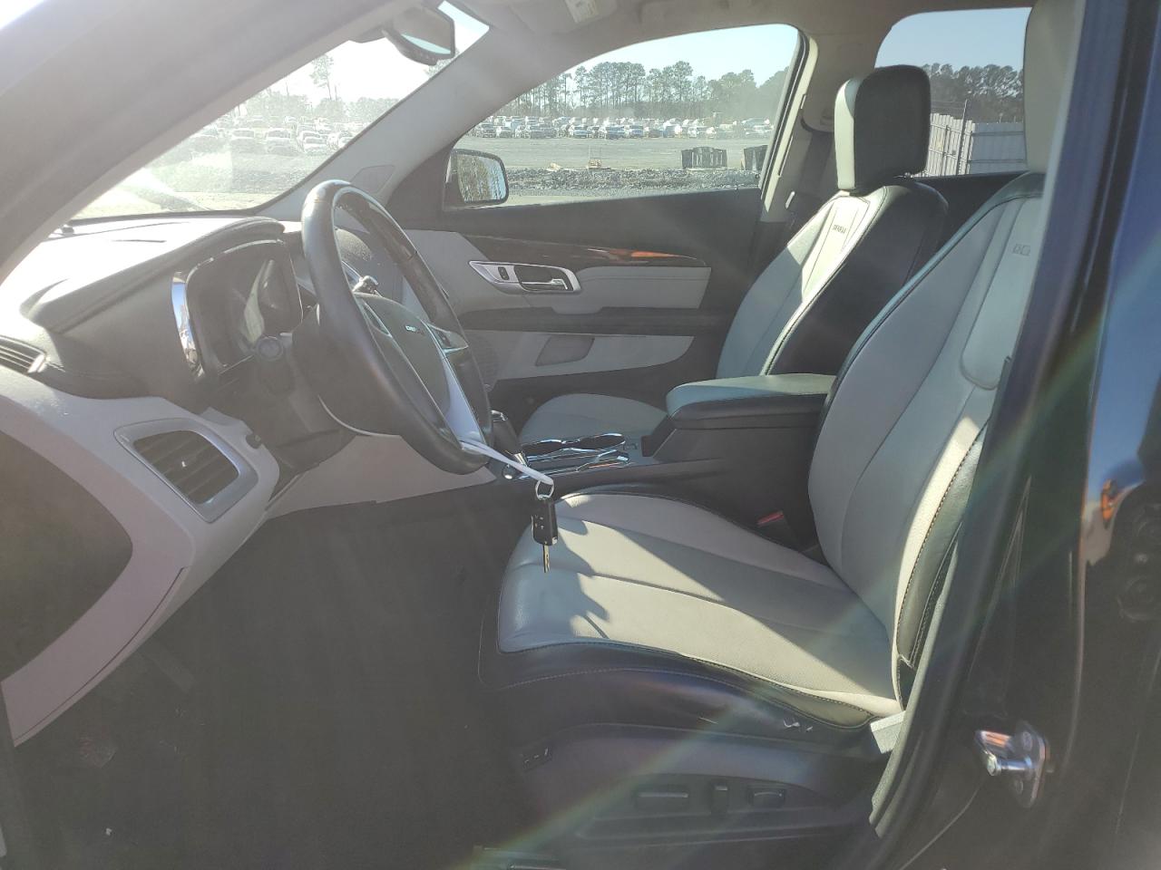 2017 GMC Terrain - Image 7