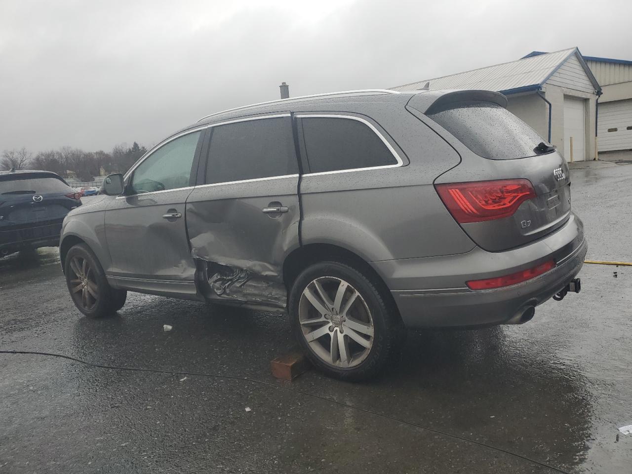 2015 Audi Q7 - Image 2