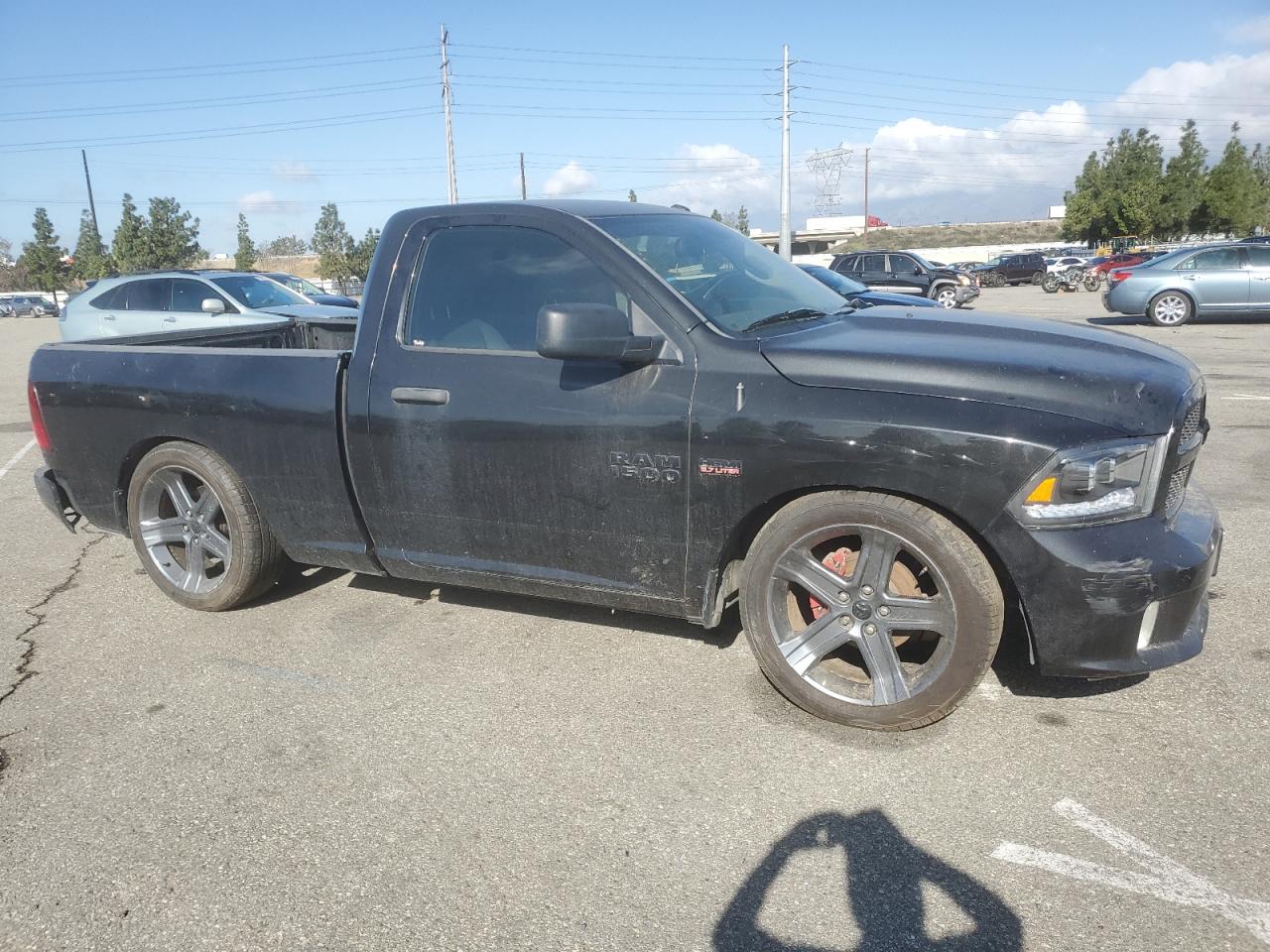 2016 RAM 1500 - Image 4