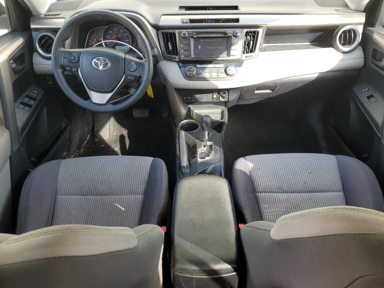 2013 Toyota RAV 4 - Image 8