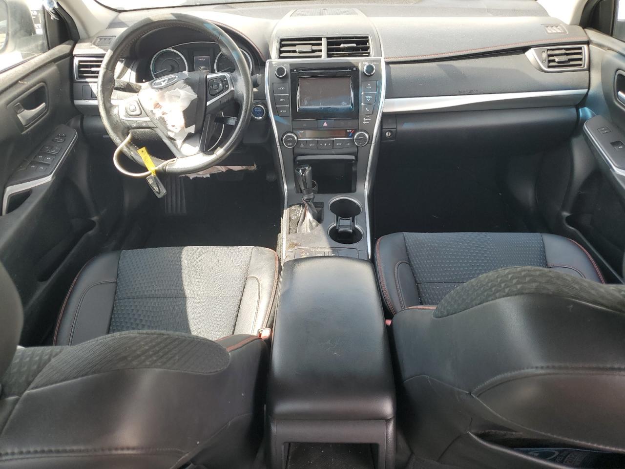 2015 Toyota Camry - Image 8