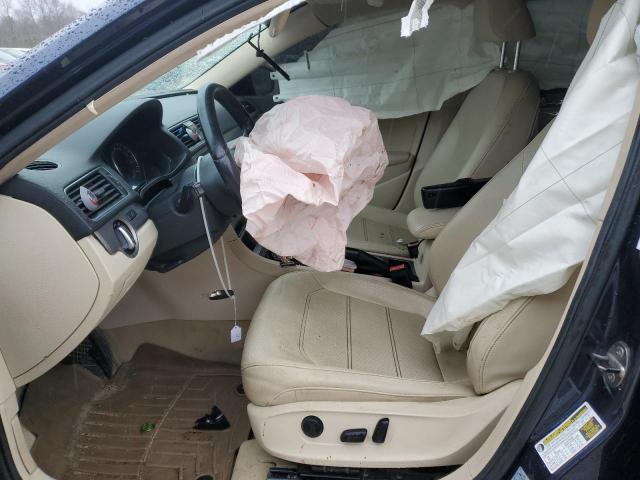  VOLKSWAGEN PASSAT 2014 Granatowy