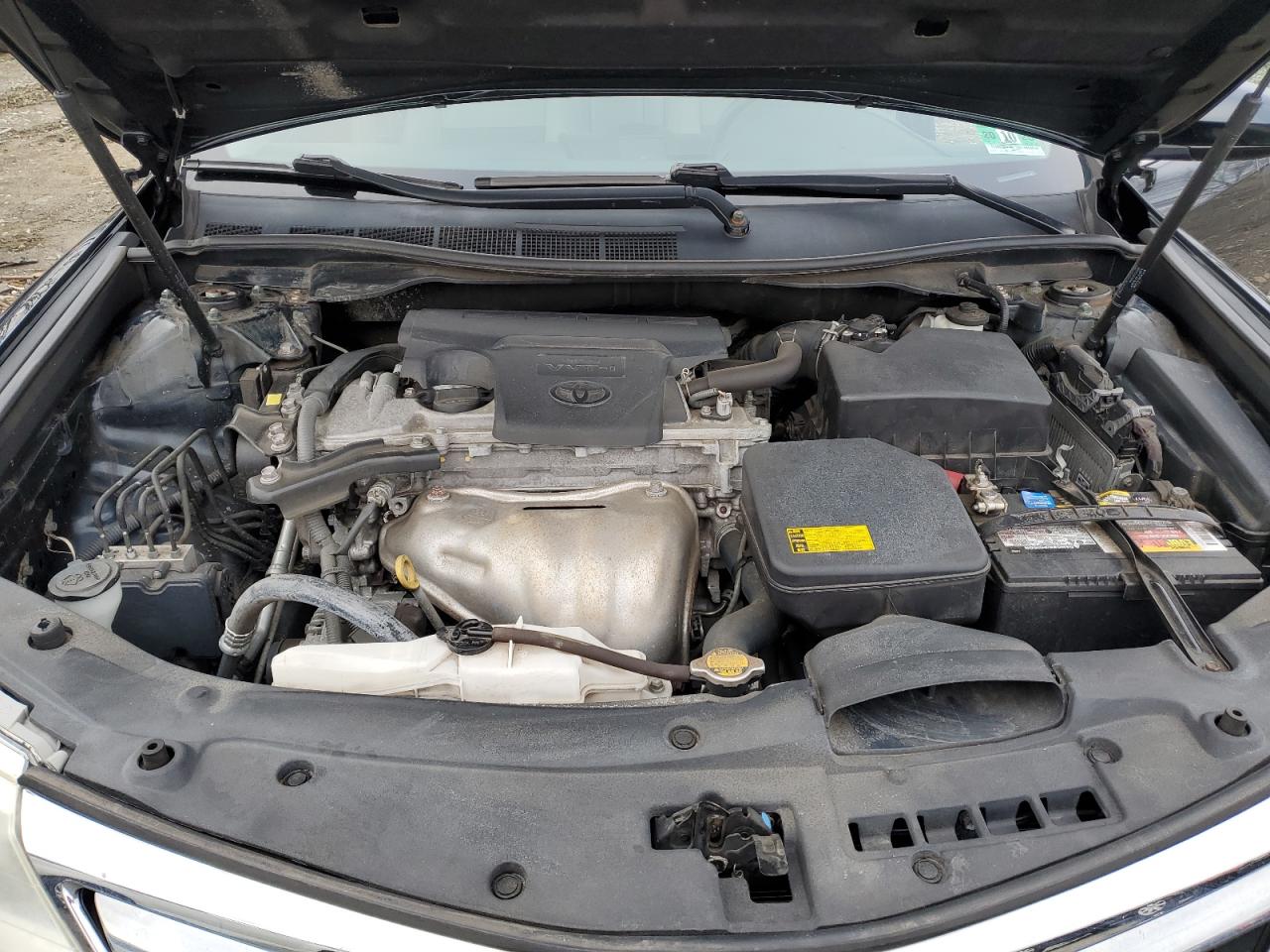 2014 Toyota Camry - Image 11