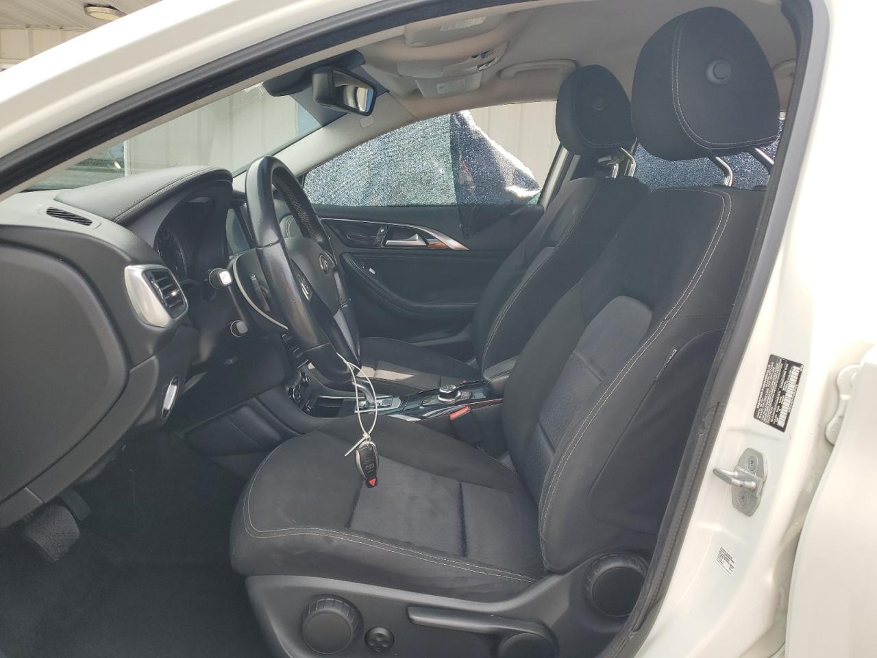 2017 Infiniti QX30 - Image 7
