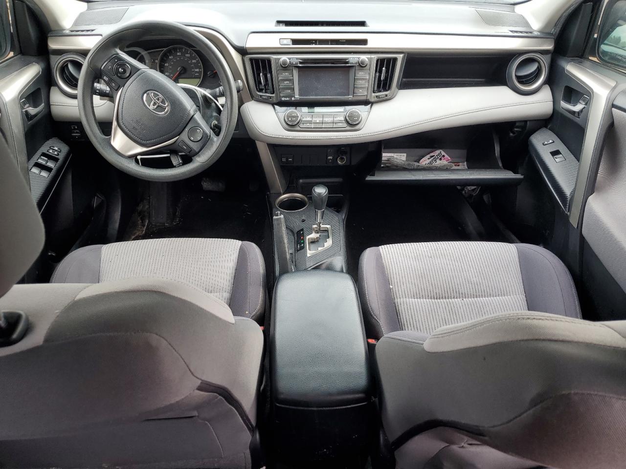 2014 Toyota RAV 4 - Image 8