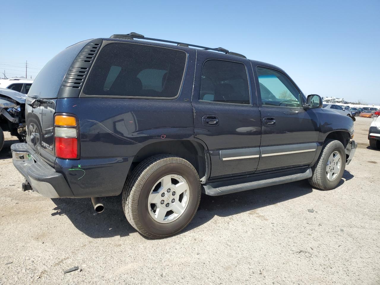 2004 Chevrolet Tahoe - Image 3