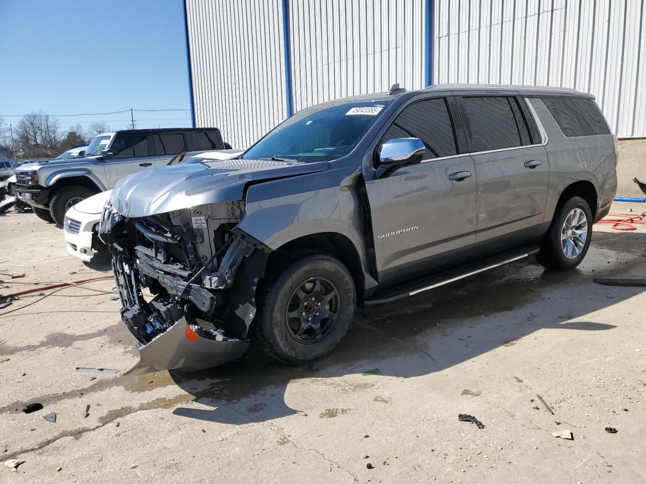 2021 Chevrolet Suburban C1500 Premier for Sale in Lawrenceburg, KY - Front End