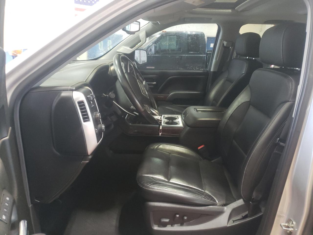 2018 GMC Sierra - Image 7