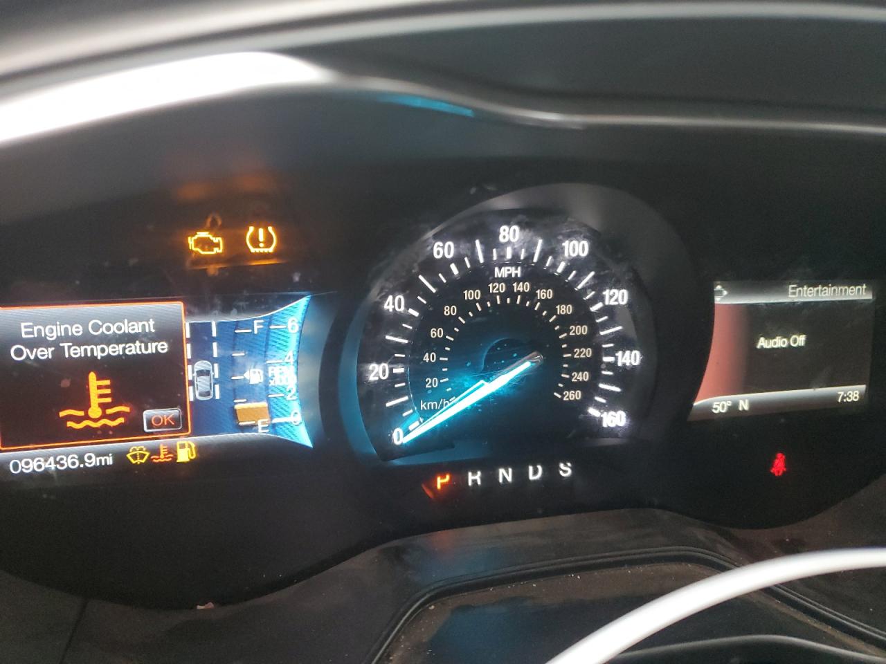 2020 Ford Fusion - Image 9