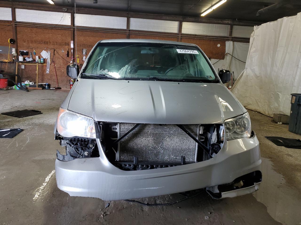2017 Dodge Caravan - Image 5