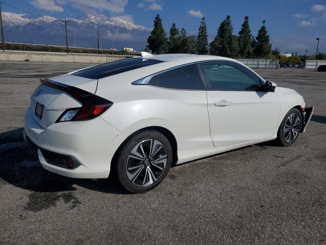 2017 Honda Civic - Image 3