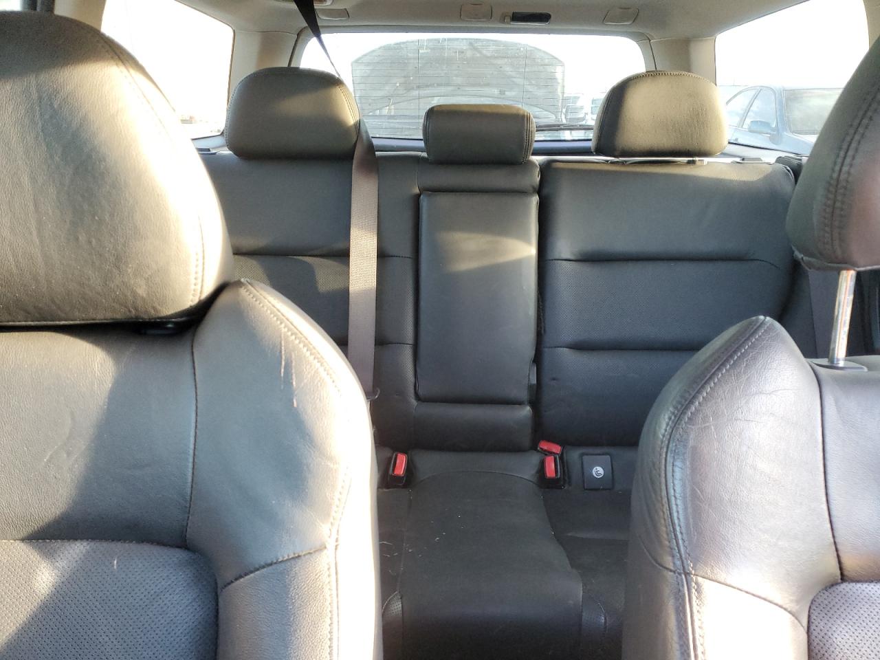 2005 Subaru Legacy - Image 10