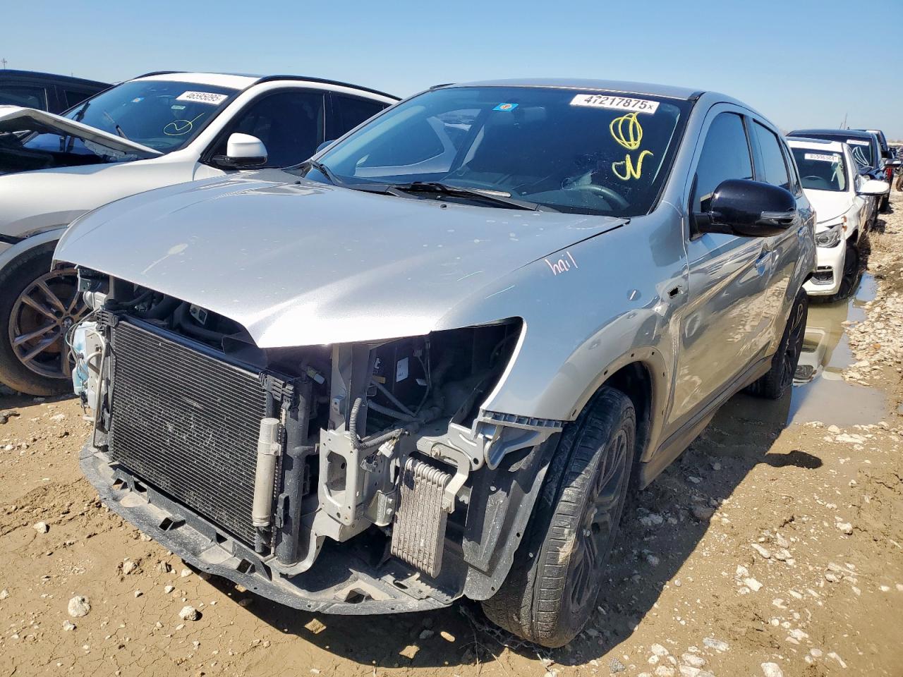 2018 Mitsubishi Outlander - Image 1