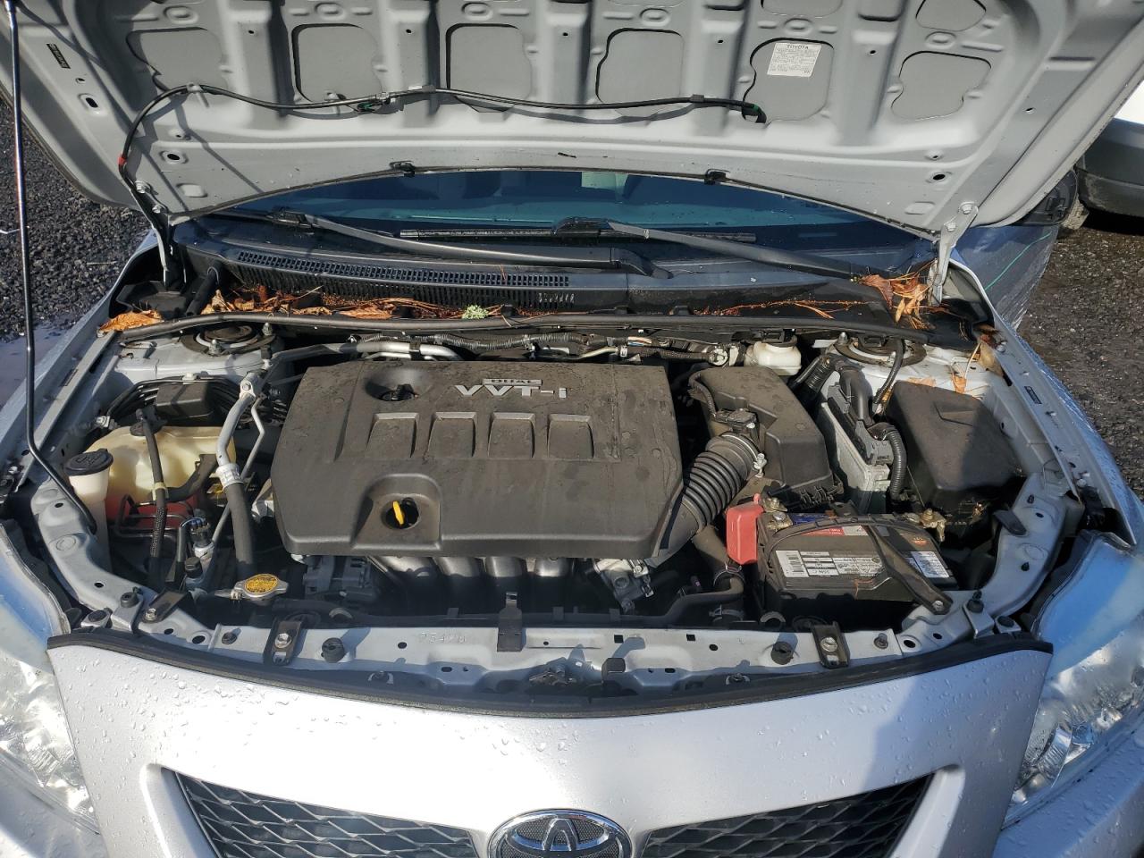 2010 Toyota Corolla - Image 11