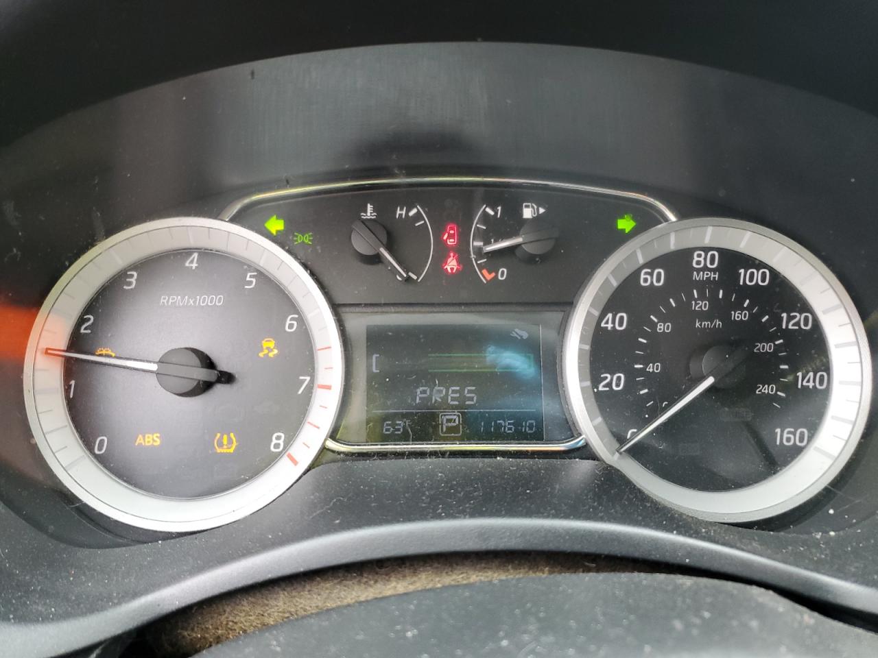 2013 Nissan Sentra - Image 9