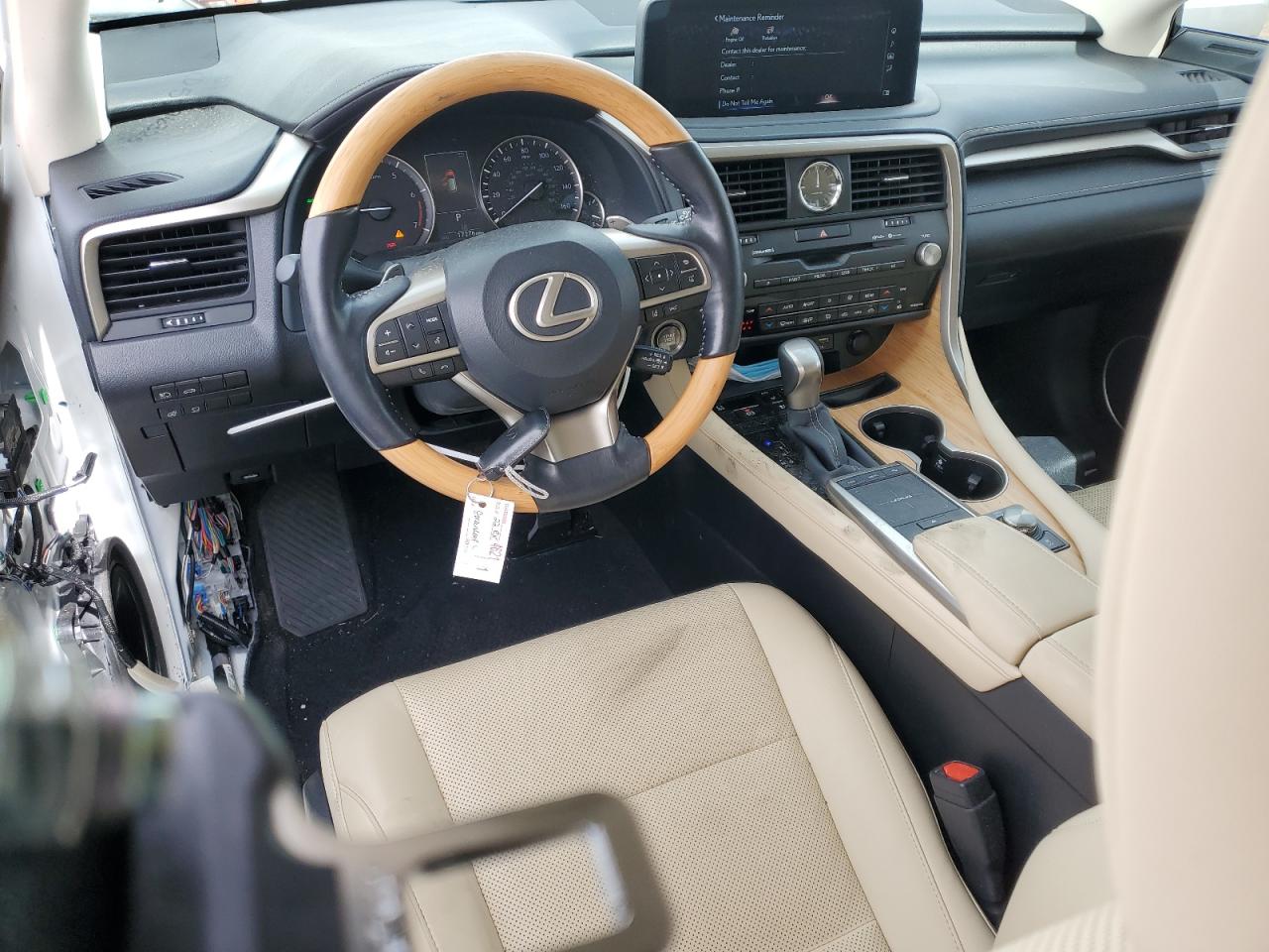 2022 Lexus RX - Image 8