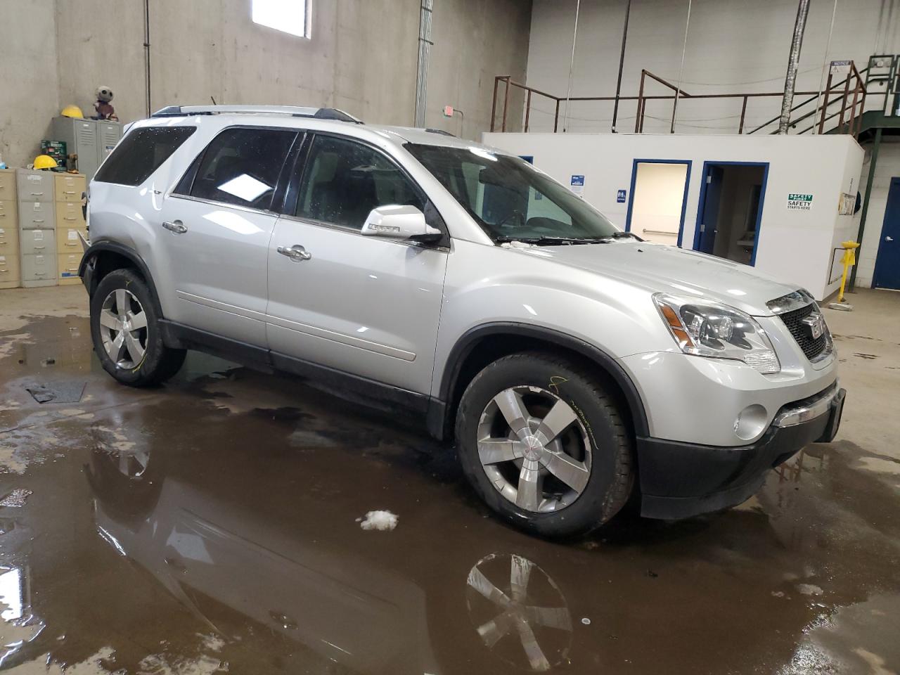 2012 GMC Acadia - Image 4