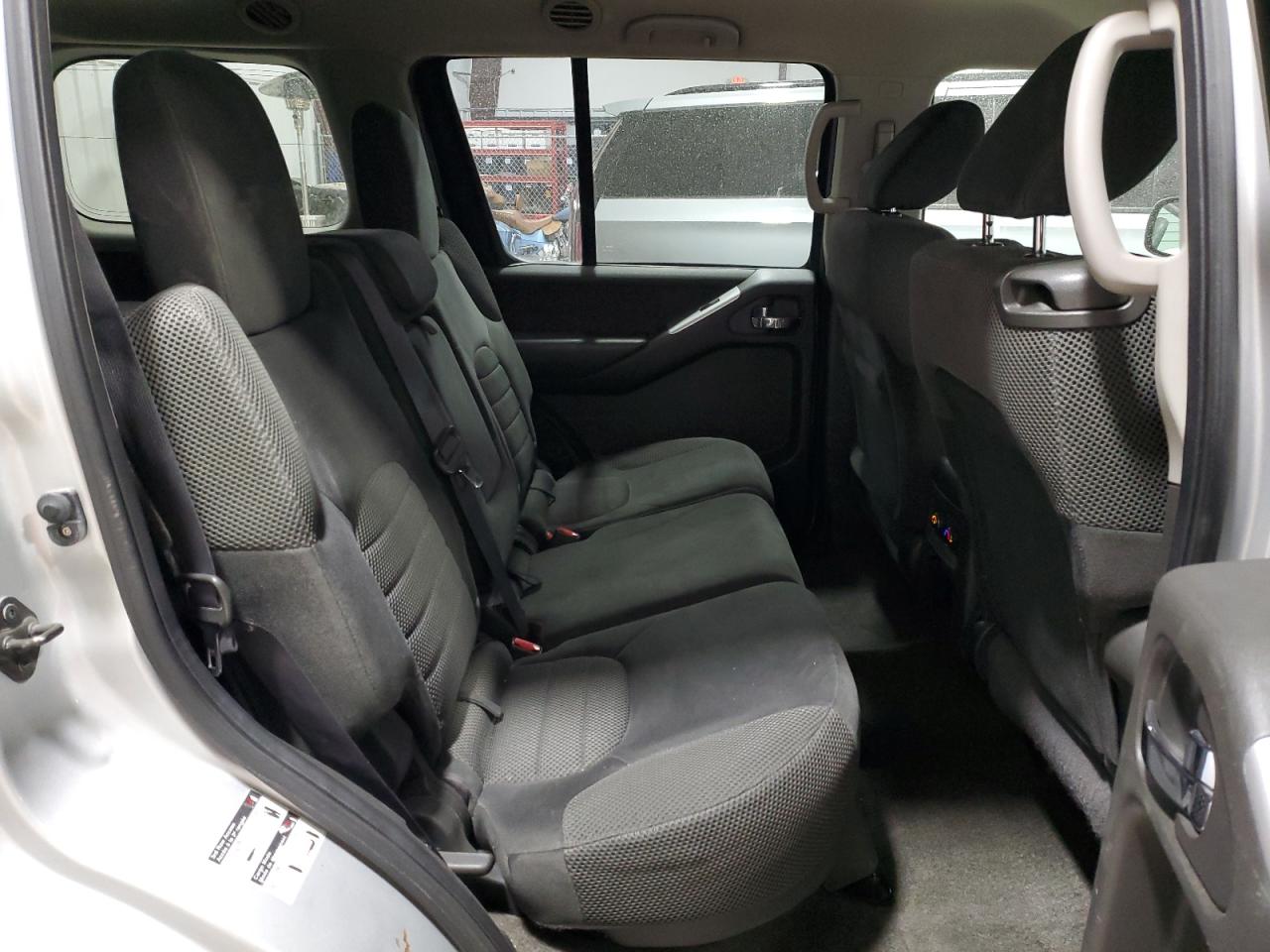 2012 Nissan Pathfinder - Image 11