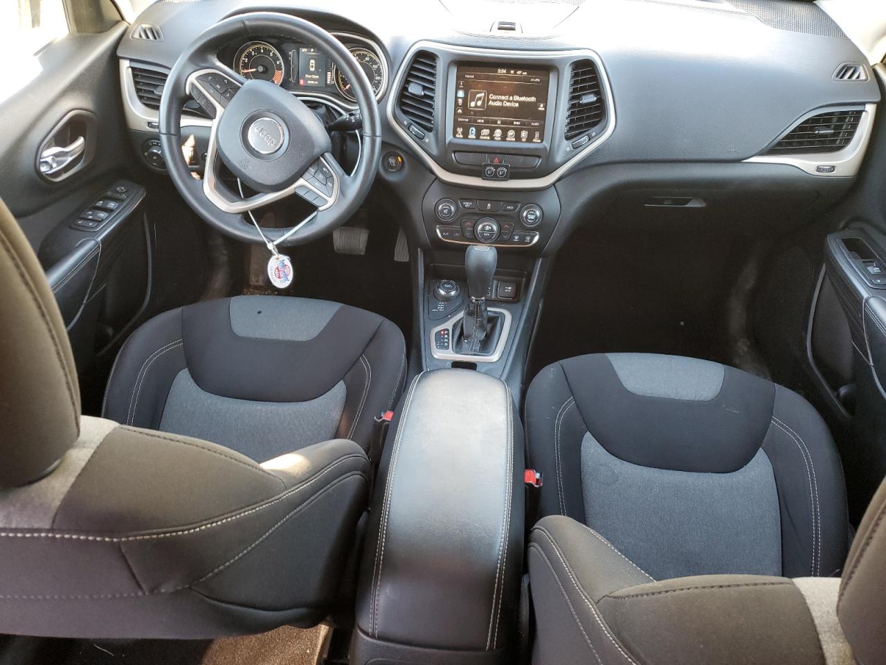 2014 Jeep Grand Cherokee - Image 8