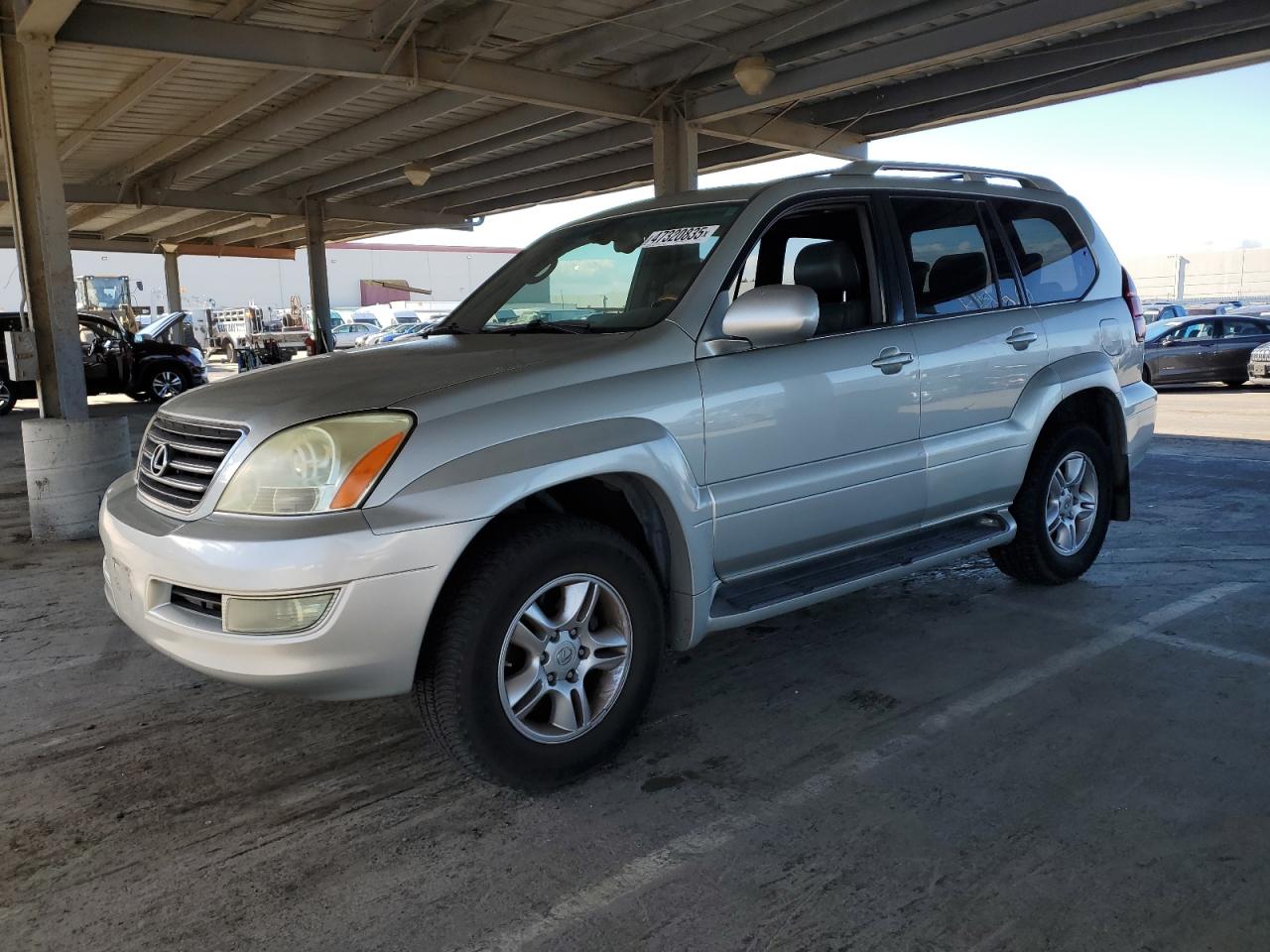 2004 Lexus GX - Image 1