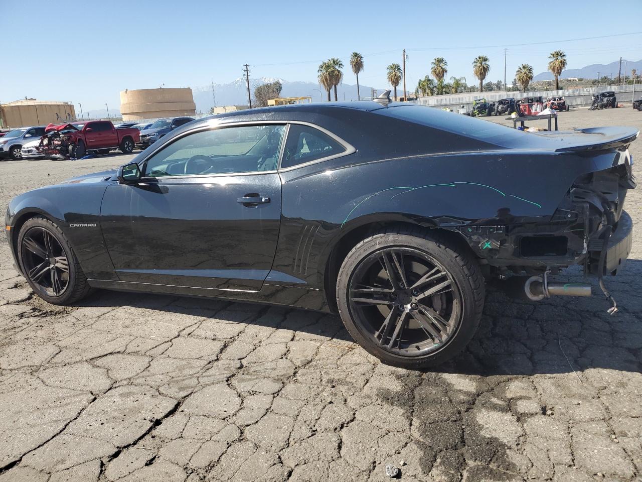 2014 Chevrolet Camaro - Image 2